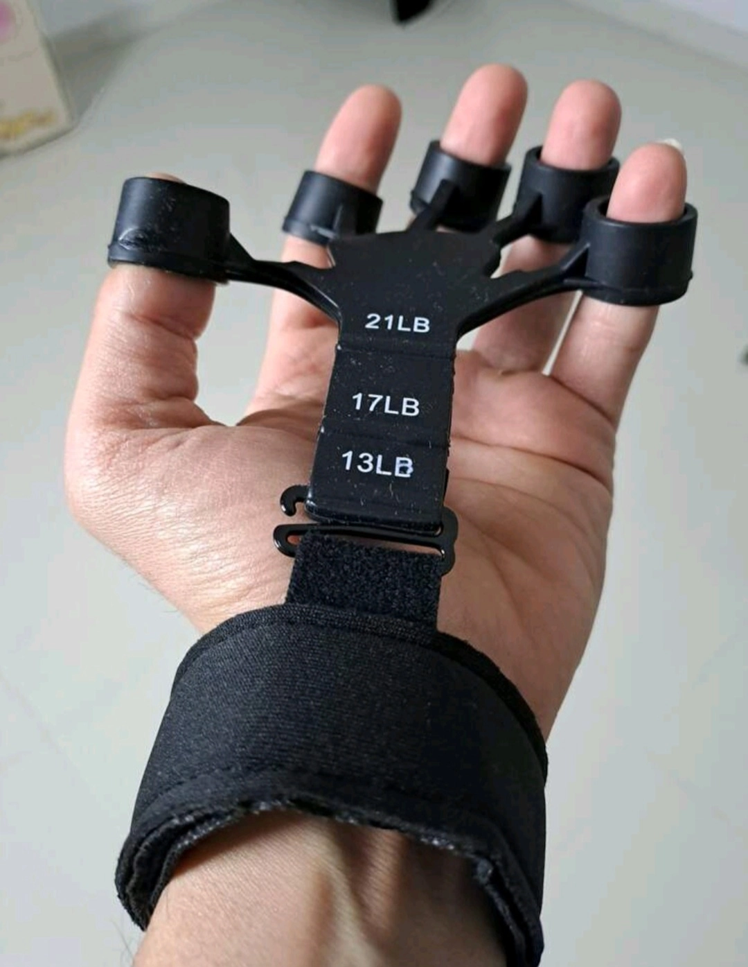 حقيبة معدات تمارين اليد